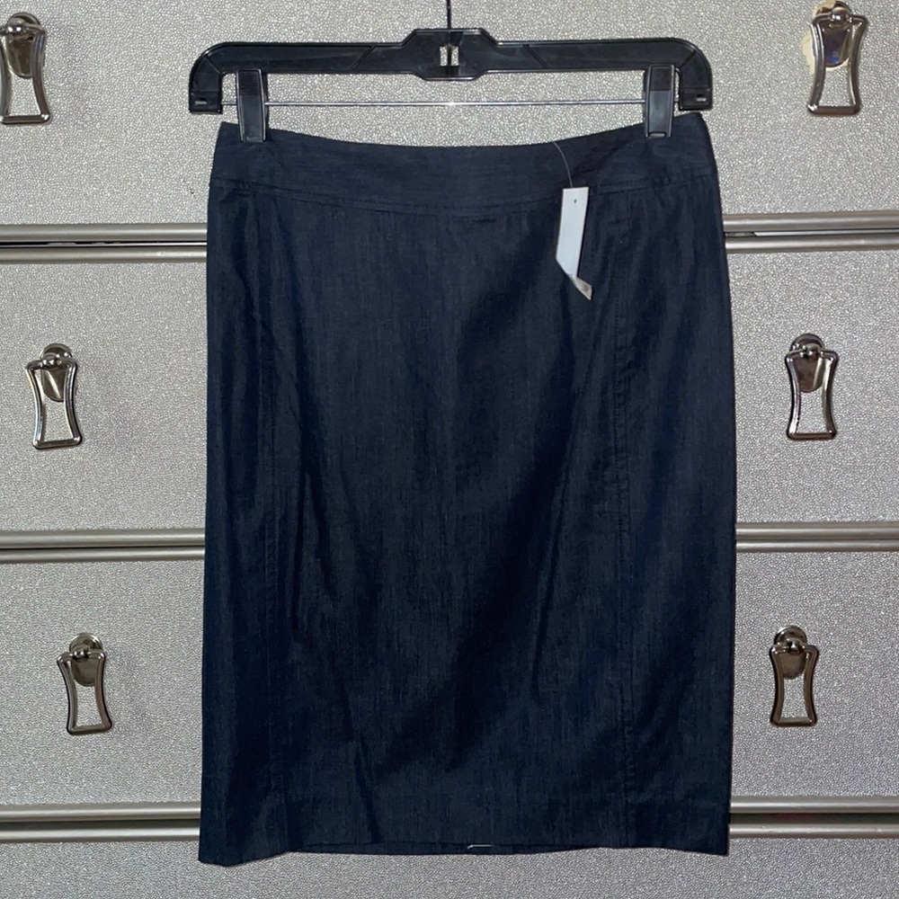 Loft pencil skirt